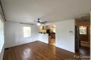526 W Kingston Ave, Charlotte, NC 28203 - Photo 3