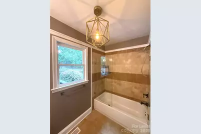 526 W Kingston Avenue, Charlotte, NC 28203 - Photo 11