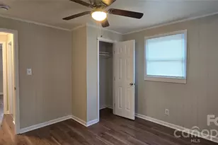 732 Taylor St, Lancaster, SC 29720 - Photo 9