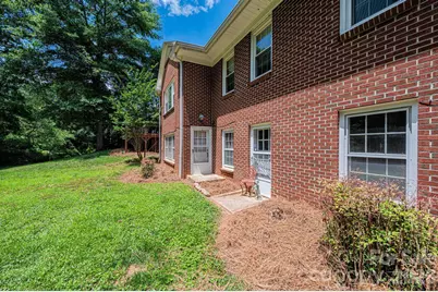 1807 5th Street NW, Hickory, NC 28601 - Photo 17