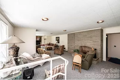 1807 5th Street NW, Hickory, NC 28601 - Photo 25