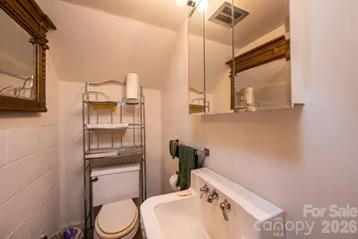 1807 5th Street NW, Hickory, NC 28601 - Photo 45
