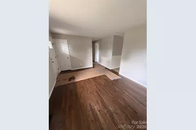 2824 Cedarhurst Drive, Charlotte, NC 28269 - Photo 11