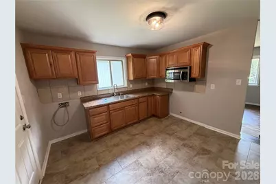 2824 Cedarhurst Drive, Charlotte, NC 28269 - Photo 25
