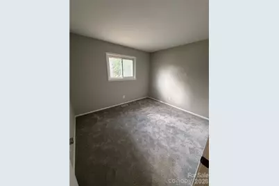 2824 Cedarhurst Drive, Charlotte, NC 28269 - Photo 19