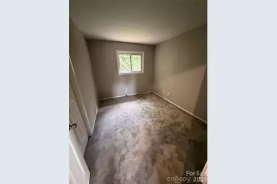 2824 Cedarhurst Drive, Charlotte, NC 28269 - Photo 17