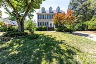 6912 Foxglove Dr, Charlotte, NC 28226 - Photo 1