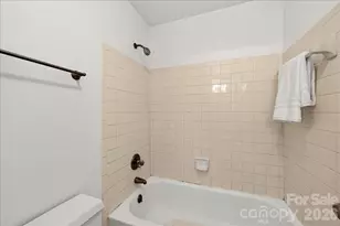 6912 Foxglove Dr, Charlotte, NC 28226 - Photo 31