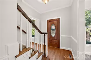 6912 Foxglove Dr, Charlotte, NC 28226 - Photo 3