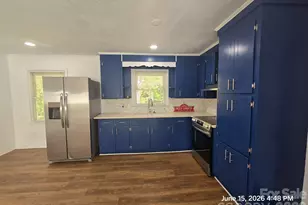 1050 S Lake Dr, Lancaster, SC 29720 - Photo 5