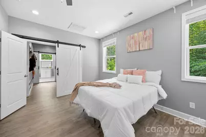 7117 W Sugar Creek Road, Charlotte, NC 28269 - Photo 25