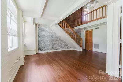 203 W Liberty Street #2E, York, SC 29745 - Photo 7