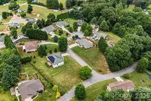 3 Bombay Ct, Candler, NC 28715 - Photo 29