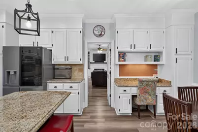 1231 Manicott Drive, Matthews, NC 28105 - Photo 7