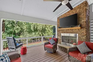1231 Manicott Dr, Matthews, NC 28105 - Photo 15