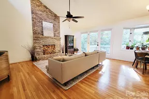 305 E Sondley Dr, Asheville, NC 28805 - Photo 3