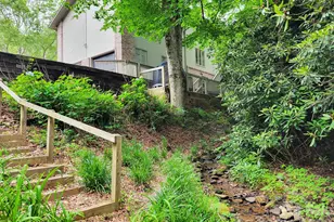 305 E Sondley Dr, Asheville, NC 28805 - Photo 23