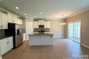 11504 Amarone Dr, Charlotte, NC 28277 - Photo 3