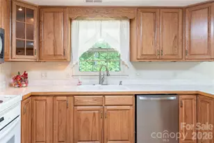 45 Mountain View Ave, Black Mountain, NC 28711 - Photo 23