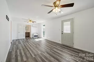 547 Pea Ridge St, Morganton, NC 28655 - Photo 13