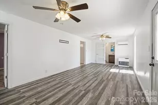 547 Pea Ridge St, Morganton, NC 28655 - Photo 11
