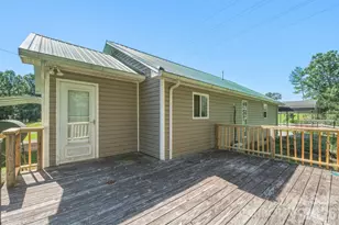 547 Pea Ridge St, Morganton, NC 28655 - Photo 7