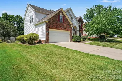 8021 Pelorus Lane, Charlotte, NC 28269 - Photo 17