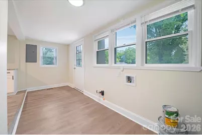 304 S Derby Avenue, Newton, NC 28658 - Photo 19
