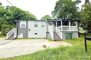 304 S Derby Ave, Newton, NC 28658 - Photo 1