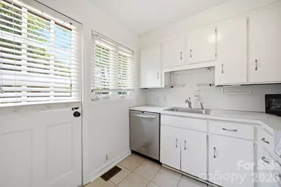 1833 Jameston Drive, Charlotte, NC 28209 - Photo 11