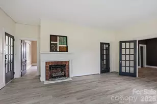 315 W Blakeney St, Pageland, SC 29728 - Photo 5