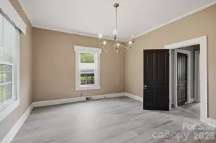 315 W Blakeney St, Pageland, SC 29728 - Photo 13