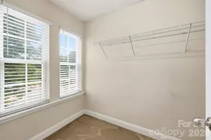 6207 Blue Ash Ln, Charlotte, NC 28215 - Photo 35