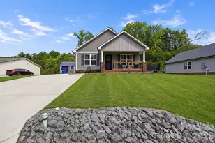 726 Parker St, Albemarle, NC 28001 - Photo 3
