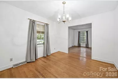 8801 Holiday Drive, Charlotte, NC 28215 - Photo 7