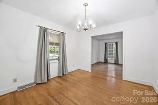 8801 Holiday Dr, Charlotte, NC 28215 - Photo 7