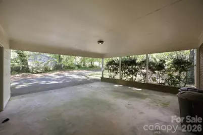8801 Holiday Drive, Charlotte, NC 28215 - Photo 23