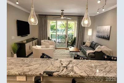 300 W 5th Street #105, Charlotte, NC 28202 - Photo 11