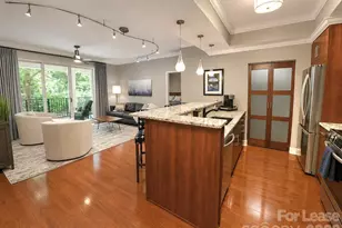 300 W 5th St, Charlotte, NC 28202 - Photo 13