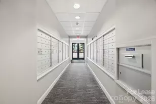 300 W 5th St, Charlotte, NC 28202 - Photo 37