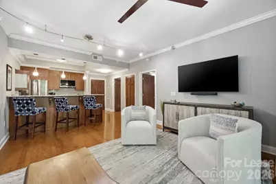 300 W 5th Street #105, Charlotte, NC 28202 - Photo 17