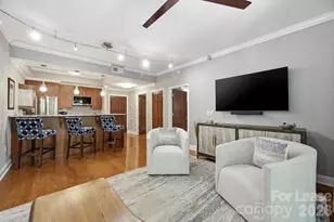 300 W 5th St, Charlotte, NC 28202 - Photo 17