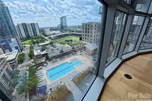 333 W Trade St, Charlotte, NC 28202 - Photo 9