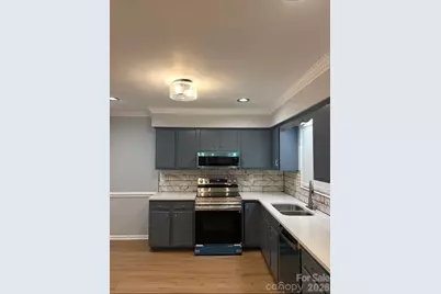 6230 Cross Creek Lane, Charlotte, NC 28212 - Photo 3
