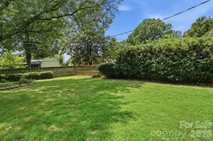 218 Drye Ln, Matthews, NC 28104 - Photo 5