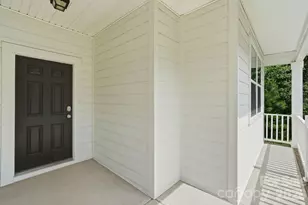 8157 Long Island Rd, Catawba, NC 28609 - Photo 5