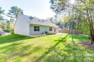 13818 Faversham Ct, Pineville, NC 28134 - Photo 17