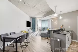 210 N Church St, Charlotte, NC 28202 - Photo 9