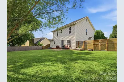 7313 Mapleridge Drive, Charlotte, NC 28210 - Photo 29