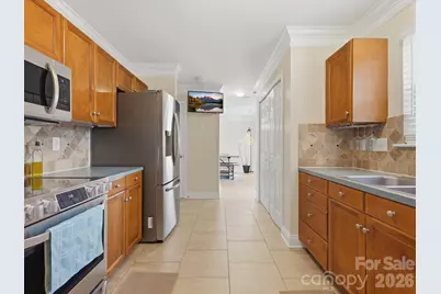 7313 Mapleridge Drive, Charlotte, NC 28210 - Photo 11